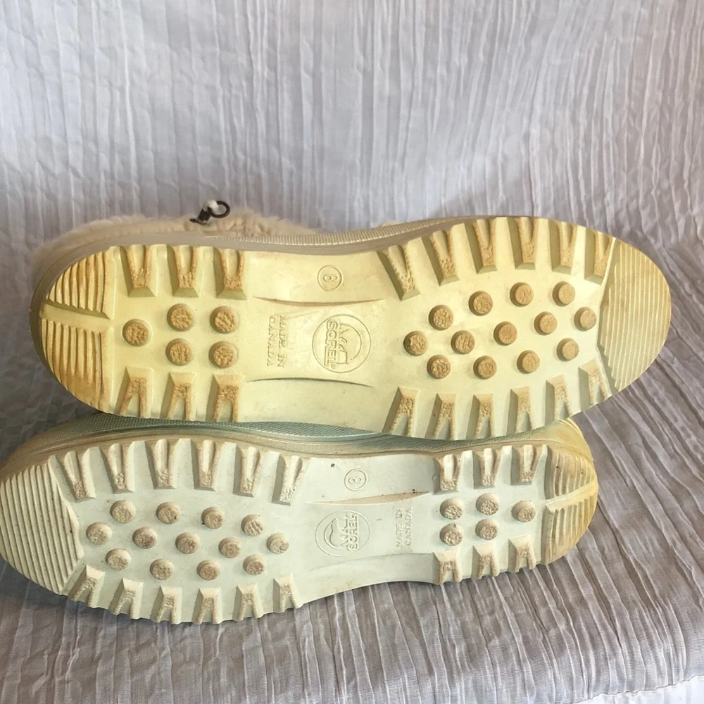 SOREL size 8 cream thick rubber sturdy waterproof winter outdoor boots
